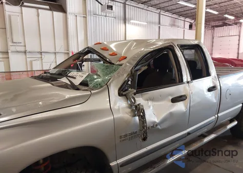 2005 Dodge Ram 3500 Slt/Laramie z USA, uszkodzony, nr VIN 3D7LS38C05G847441